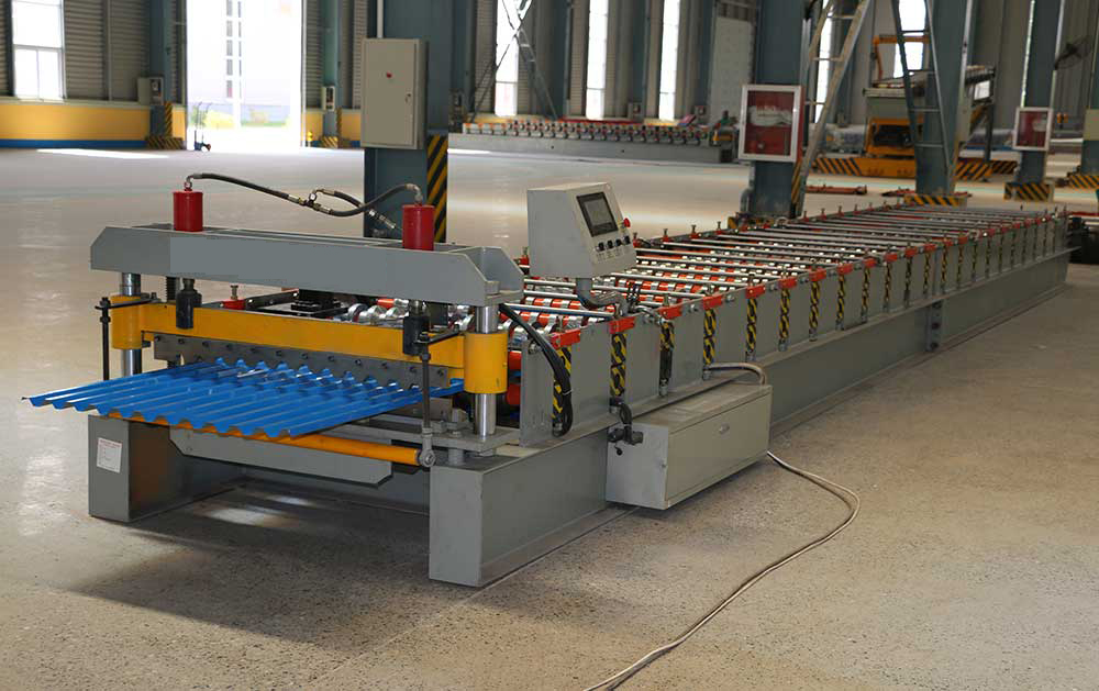 Indonesia Roofing Sheet Roll Forming Machine (YX23-85-935)
