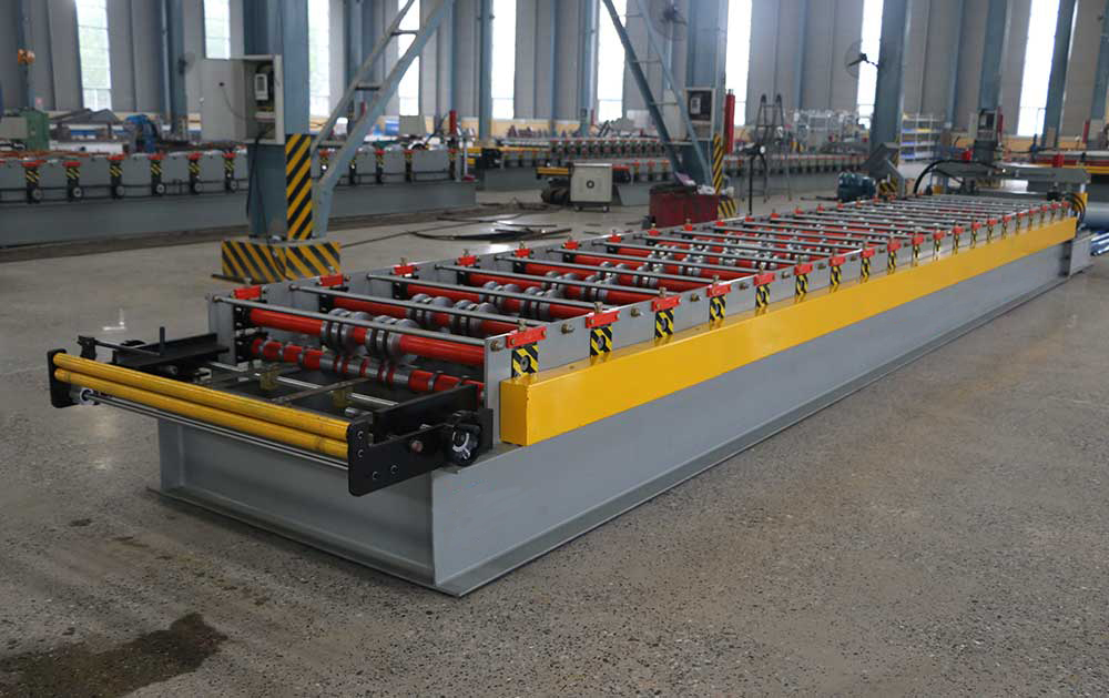 Non-stop Roofing Sheet Roll Forming Machine (YX27-200-1000)