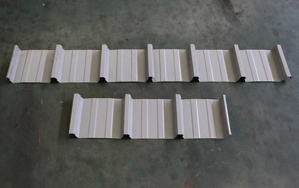 Clip Lock Roof Panel Roll Forming Machine (YX925-685)