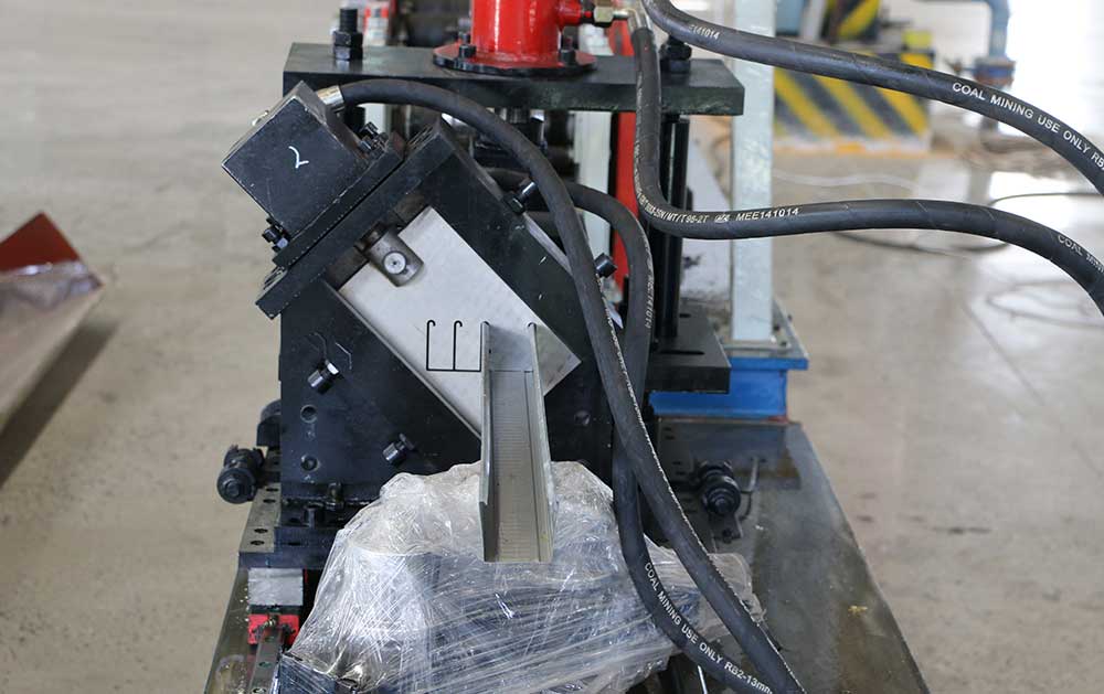 Standard Truss Roll Forming Machine (UD 50-75-100)